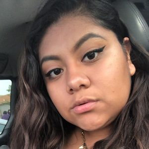 Meet your Posher, Diana